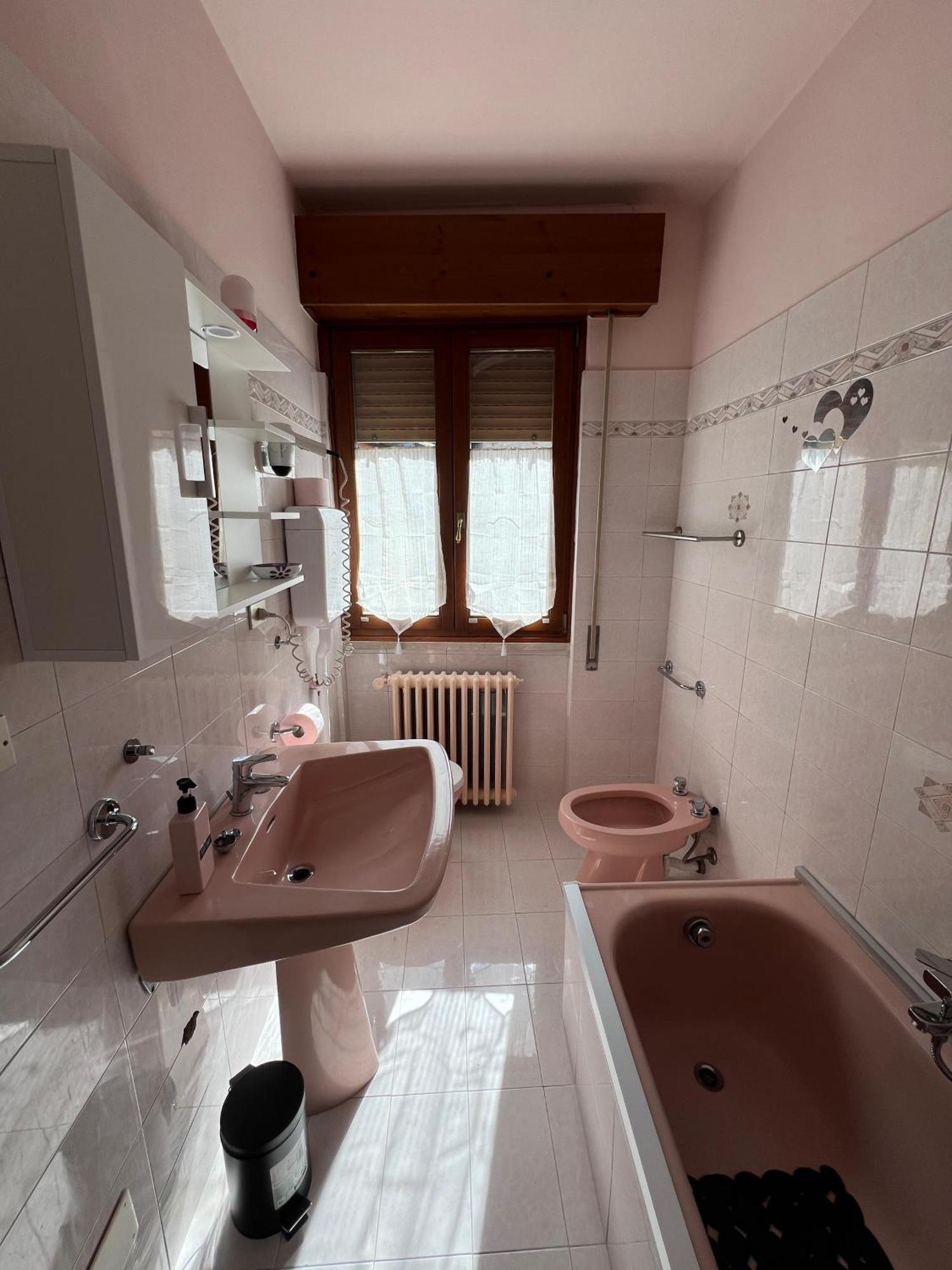B&B Al Vittoriale Da Maja Гардоне Ривьера Экстерьер фото