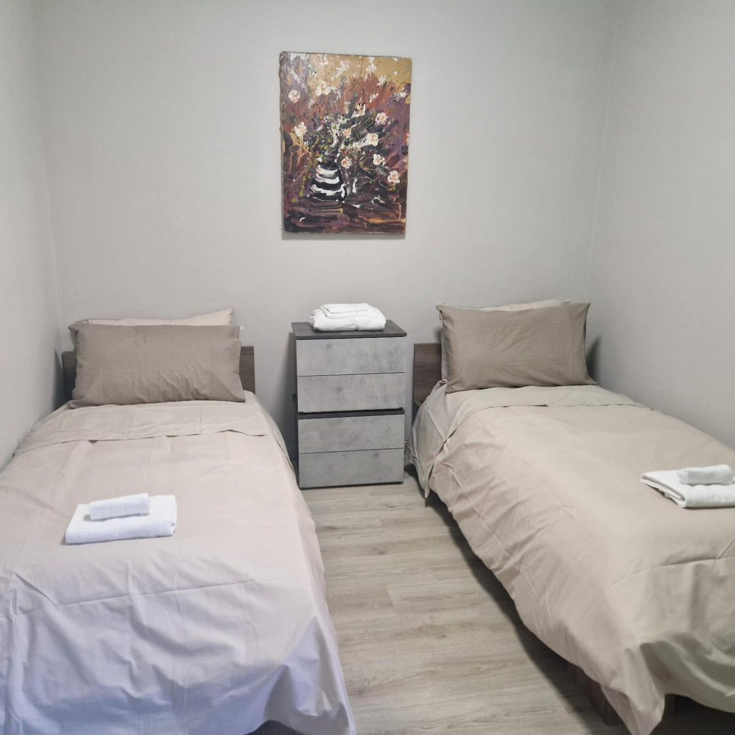 B&B Al Vittoriale Da Maja Гардоне Ривьера Экстерьер фото
