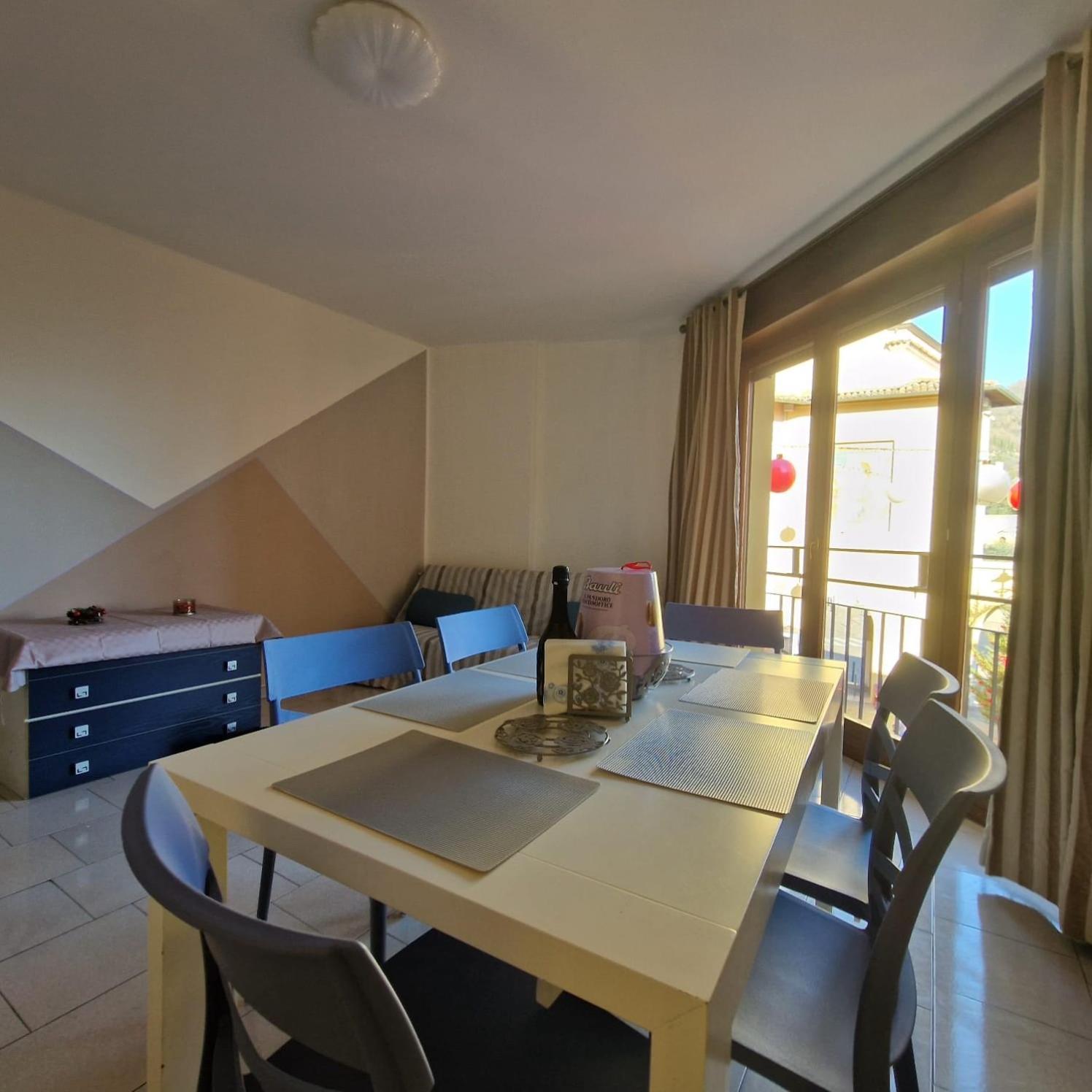 B&B Al Vittoriale Da Maja Гардоне Ривьера Экстерьер фото