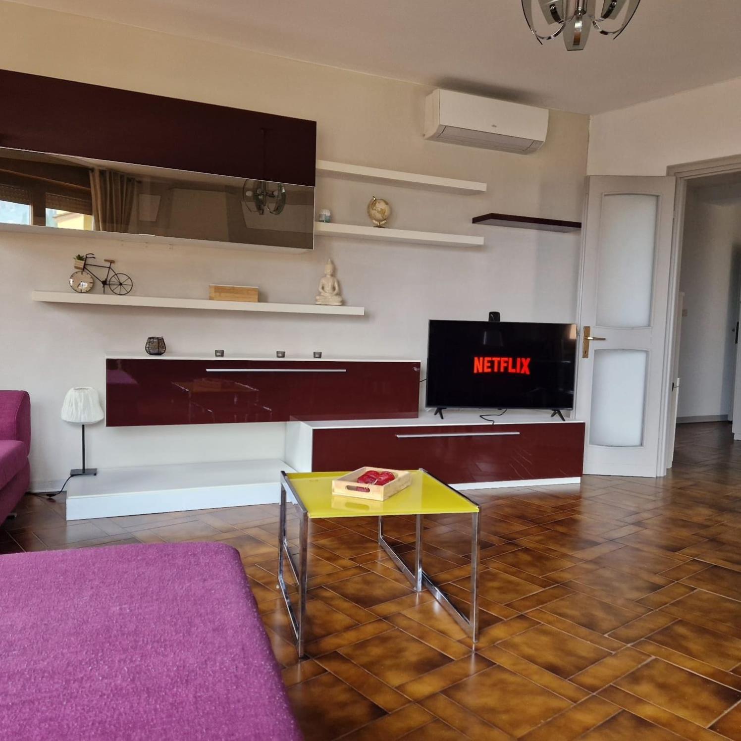 B&B Al Vittoriale Da Maja Гардоне Ривьера Экстерьер фото