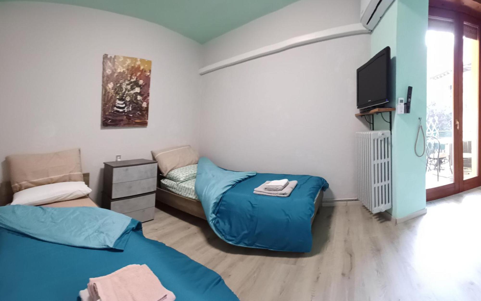 B&B Al Vittoriale Da Maja Гардоне Ривьера Экстерьер фото