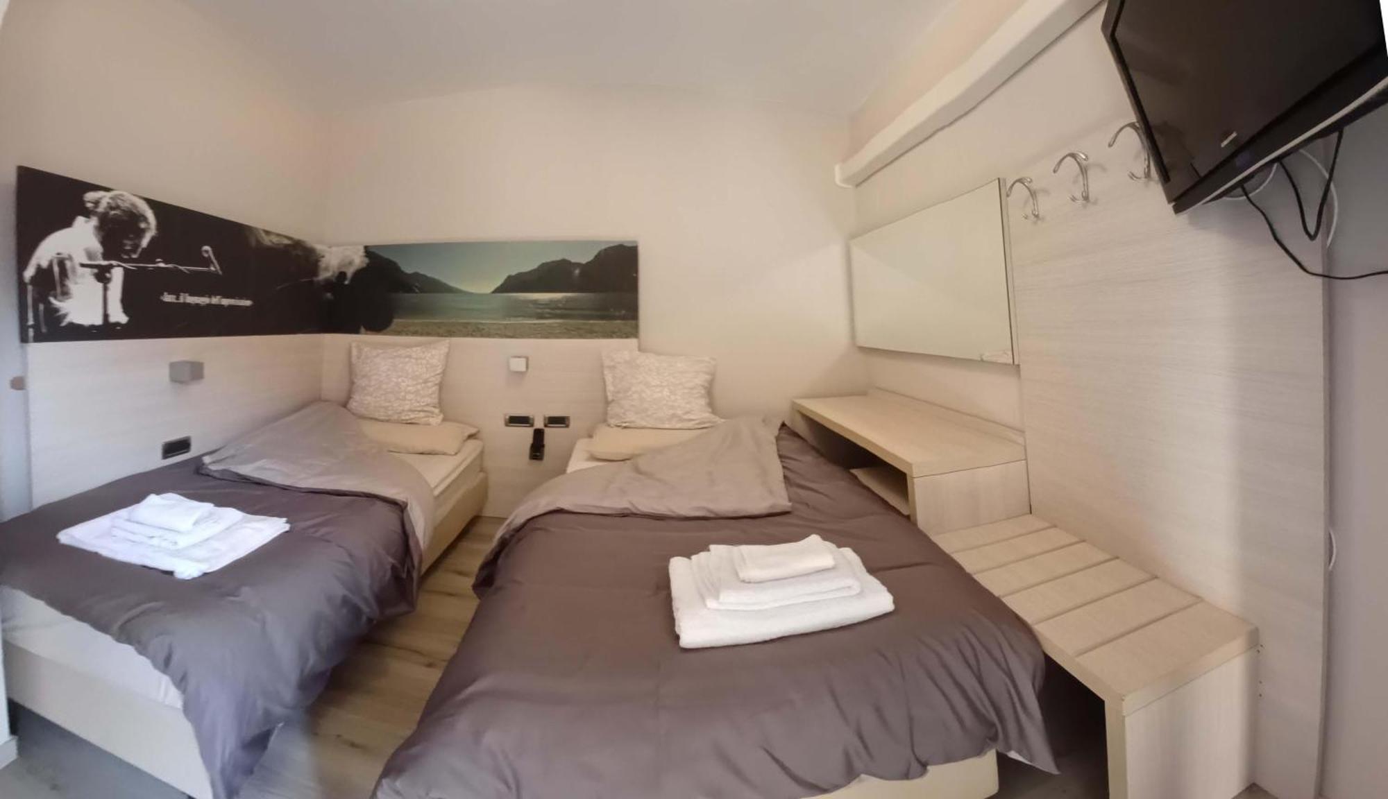 B&B Al Vittoriale Da Maja Гардоне Ривьера Экстерьер фото